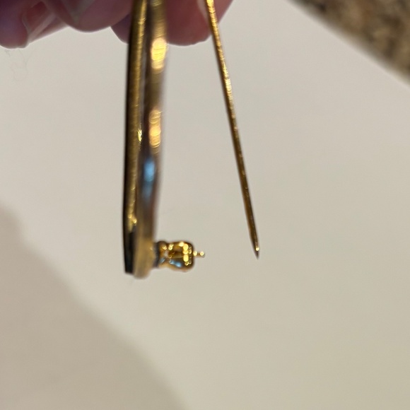 Vintage “Think of A Friend” Pin circa ‘70’s - Picture 7 of 10